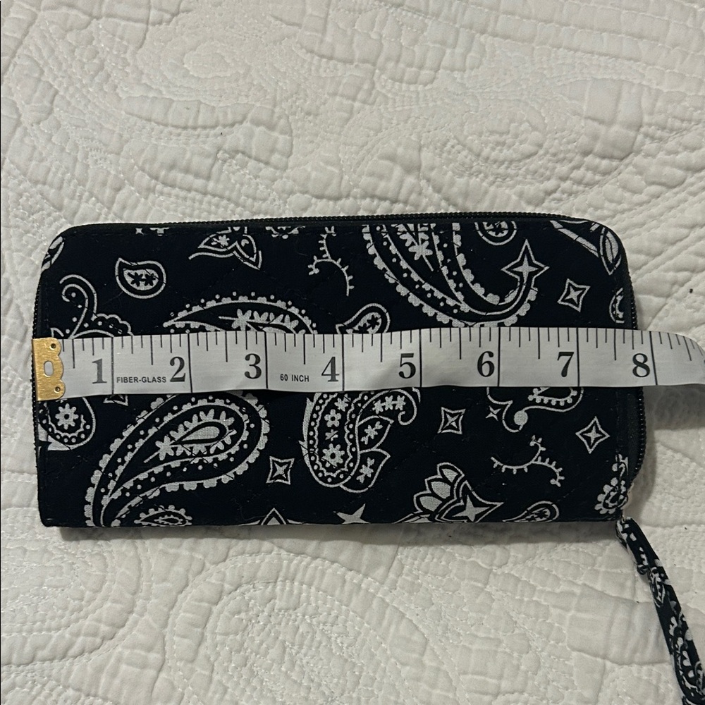 Black Paisley Clutch Wristlet - Picture 5 of 7